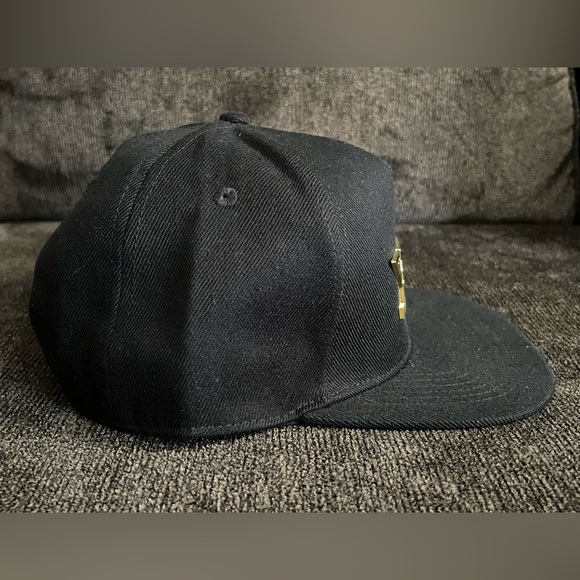 Migos Yung Rich Nation Gold Letters Logo Cap -NWT - Picture 3 of 9